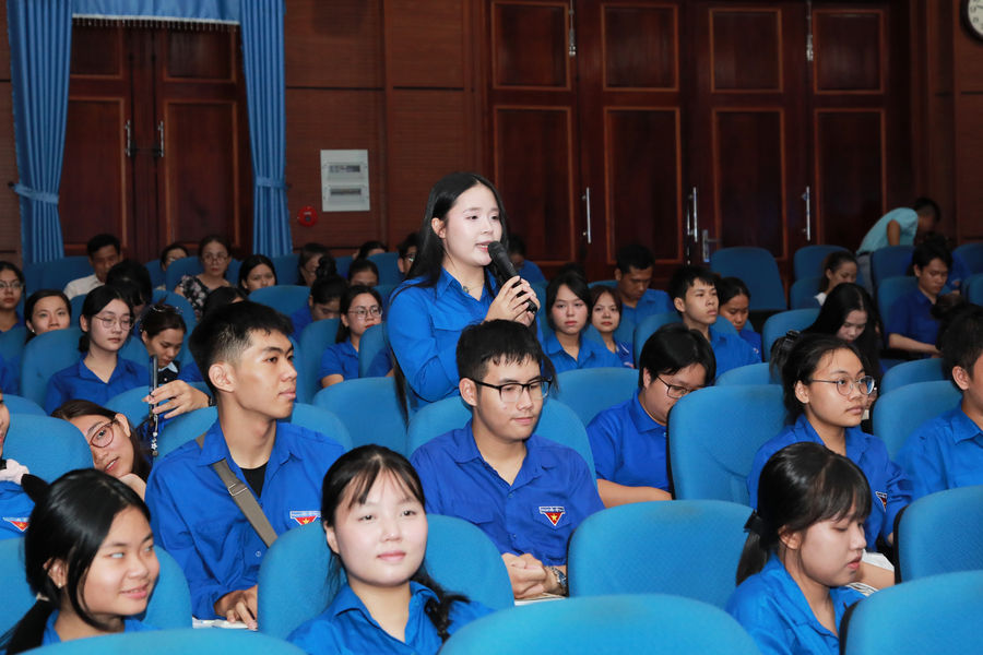 Lãnh đạo phường Thanh Khê đối thoại với đoàn viên, thanh thiếu nhi