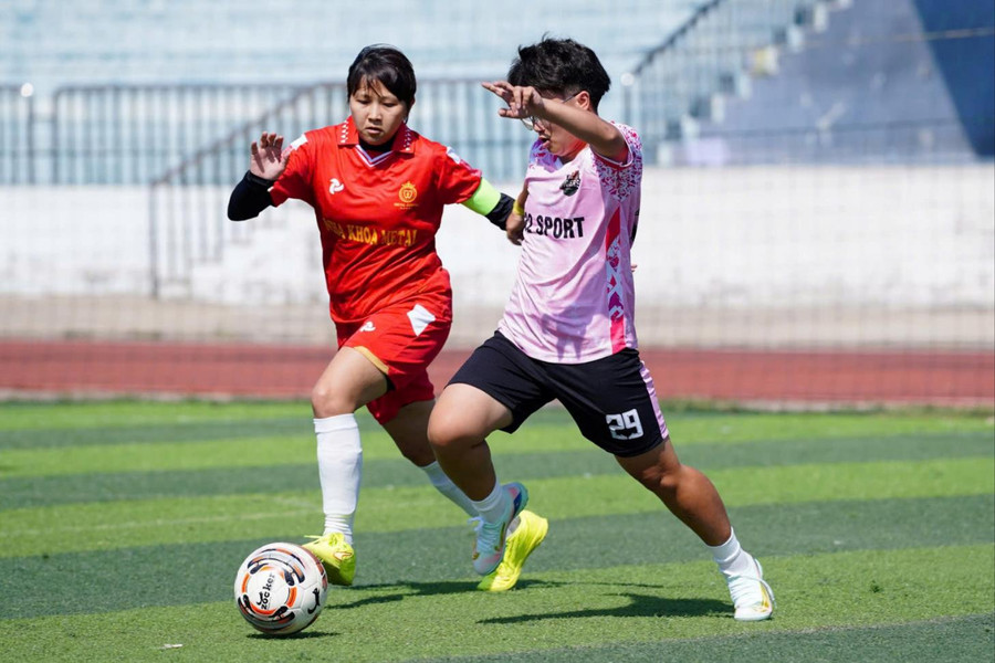 Hơn 100 cầu thủ tranh tài tại Giải bóng đá nữ U23 Đà Nẵng Rising Summer Cup 2026