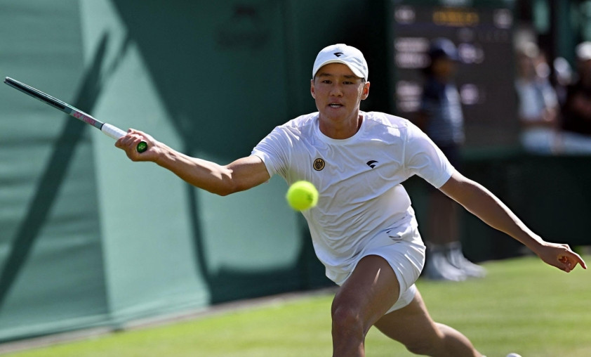Kwon Soon-woo gây chấn động Wimbledon 2026: Đẳng cấp của tay vợt đang tại ngũ