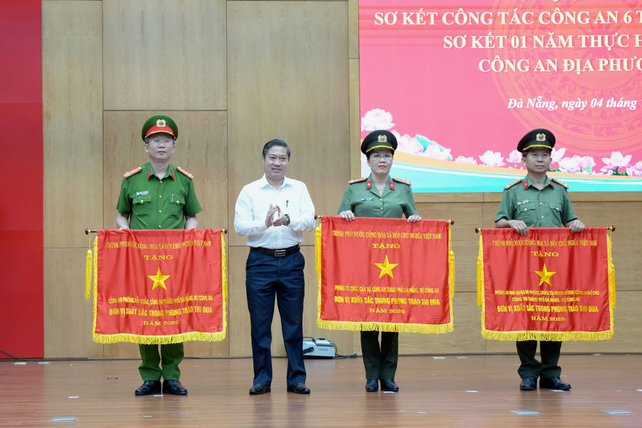 Xây dựng lực lượng Công an thành phố Đà Nẵng tinh gọn, hiệu quả