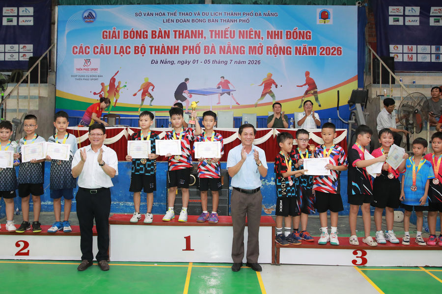 Trao giải bóng bàn thanh thiếu niên, nhi đồng các câu lạc bộ thành phố Đà Nẵng mở rộng