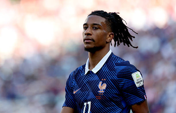 Real Madrid sẵn sàng chi 220 triệu euro cho Michael Olise, Tottenham quyết tâm sở hữu Rafael Leao