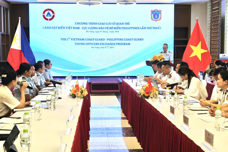 Giao lưu sĩ quan trẻ Cảnh sát biển Việt Nam và Lực lượng bảo vệ bờ biển Philippines lần thứ nhất tại Đà Nẵng