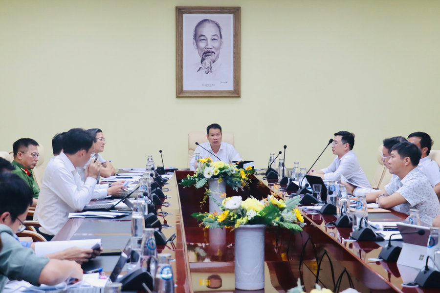 Đà Nẵng: Khẩn trương gỡ vướng thủ tục khai thác mỏ khoáng sản phục vụ dự án trọng điểm
