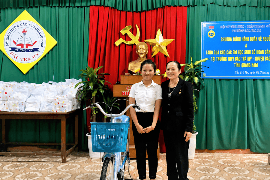 Nhớ những chuyến về nguồn