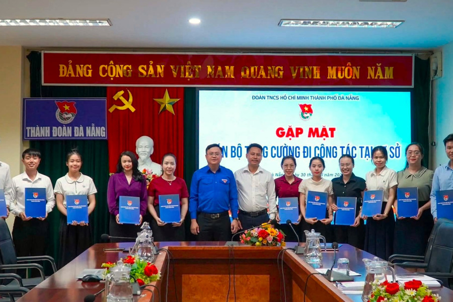 Bồi dưỡng cán bộ Đoàn từ thực tiễn cơ sở