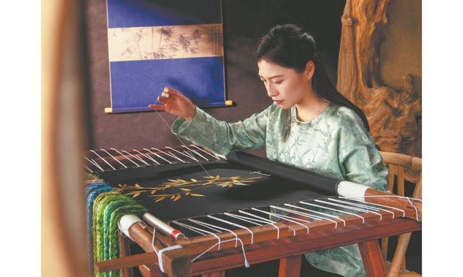 Trung Quốc bảo tồn và phát huy nghề thêu truyền thống