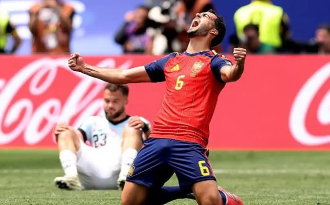 Mikel Merino rực sáng giúp Tây Ban Nha hạ Bỉ 2-1 để tiến vào bán kết World Cup 2026