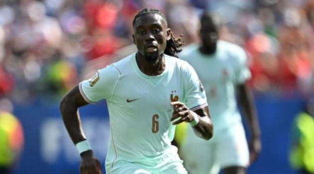 MU vượt mặt Arsenal trong cuộc đua giành chữ ký Manu Kone từ AS Roma