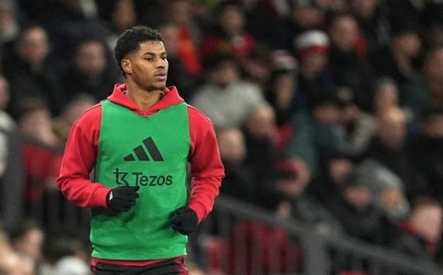 Tương lai Marcus Rashford khiến kế hoạch chuyển nhượng của MU đóng băng sau World Cup 2026