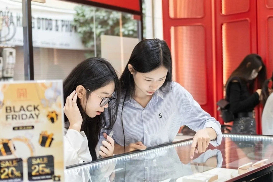 Giá vàng 16h30 chiều hôm nay 14/7/2026: Giá vàng 9999, nhẫn và vàng thế giới thứ Ba