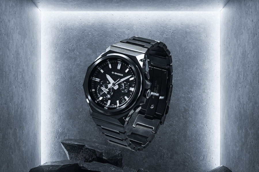 Casio G-Steel GST-B1000BD: Sự kết hợp giữa thép mạ ion đen và công nghệ siêu mỏng