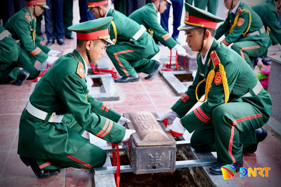 Đưa các liệt sĩ trở về đất mẹ