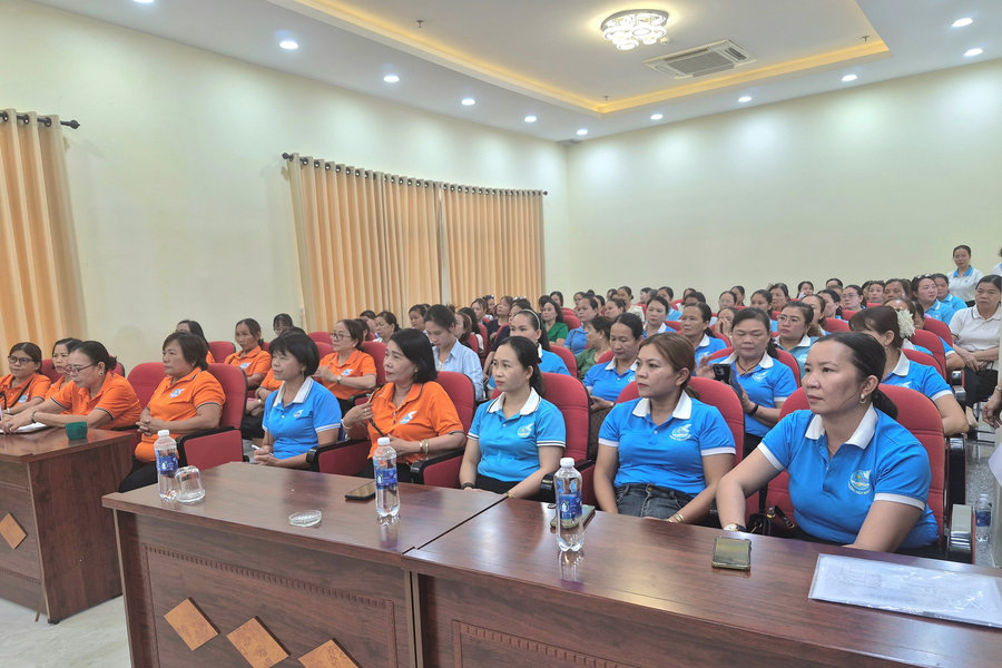 Hỗ trợ phụ nữ chuyển đổi xanh trong các mô hình kinh tế tập thể