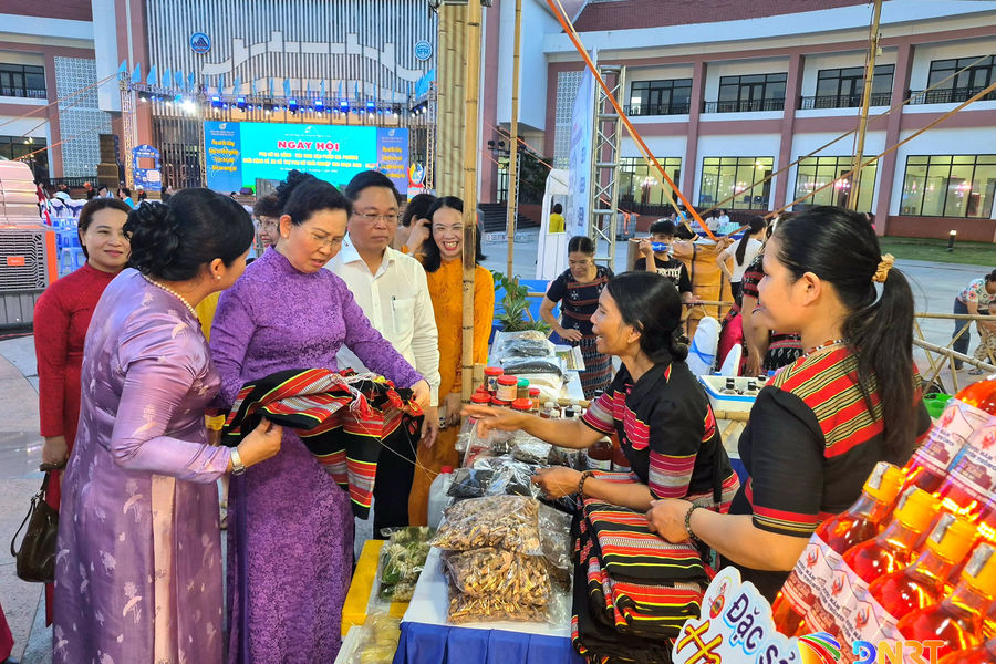 Khai mạc Ngày hội “Phụ nữ Đà Nẵng - tôn vinh sản phẩm địa phương”