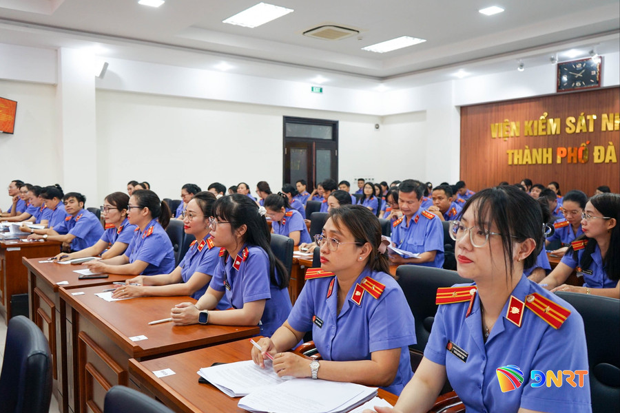 75 thí sinh ngành kiểm sát thi tìm hiểu Nghị quyết số 205/2025/QH15