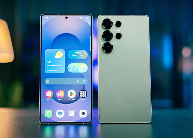 Samsung xác nhận lỗi màn hình đỏ trên Galaxy S26 Ultra chỉ do phần mềm