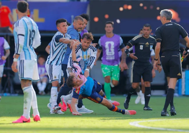 Tây Ban Nha vô địch World Cup 2026 giữa màn ẩu đả chấn động của dàn sao Argentina