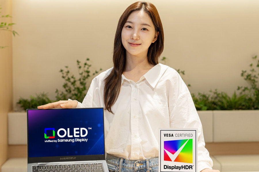 Samsung sản xuất màn hình tandem OLED 1.600 nit: Bước ngoặt độ sáng cho laptop cao cấp