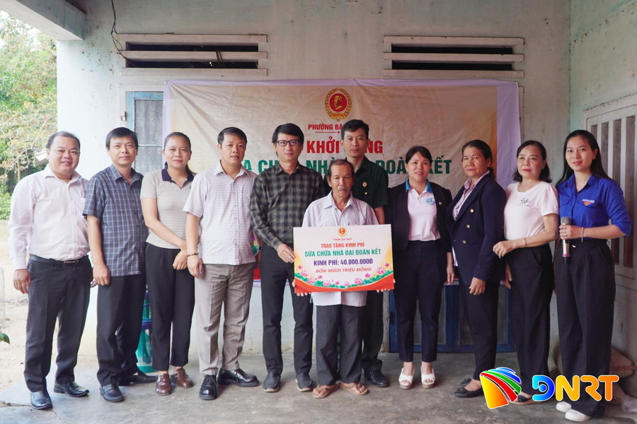 Khởi công sửa chữa 2 nhà ở cho gia đình chính sách tại phường Bàn Thạch