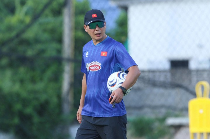 Chiến thuật 'tung hỏa mù' của HLV Kim Sang Sik: Đội tuyển Việt Nam biến ảo trước thềm ASEAN Cup 2026
