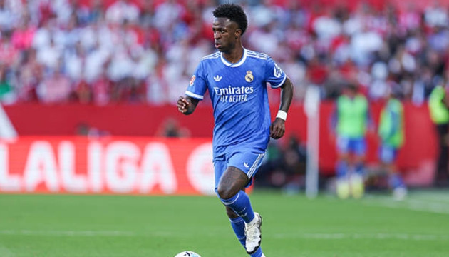 Arsenal nhắm Vinicius Jr và Julian Alvarez, Inter Milan muốn có Cristian Romero
