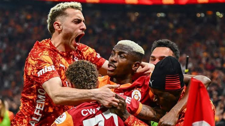 Venezia thắng đậm Galatasaray trong trận giao hữu tại İstanbul