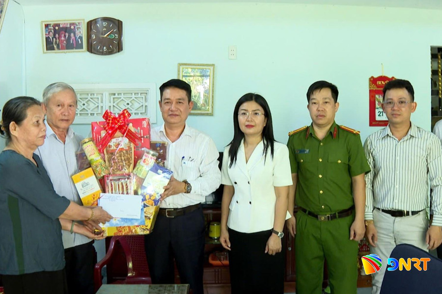 Khắc sâu đạo lý “Uống nước nhớ nguồn”