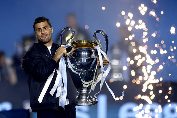 Real Madrid dốc toàn lực chiêu mộ Rodri: Cú sửa sai chiến lược của Chủ tịch Florentino Perez