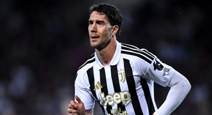 Dusan Vlahovic và Benjamin Sesko: Cặp tháp pháo hoàn hảo trong triết lý Michael Carrick