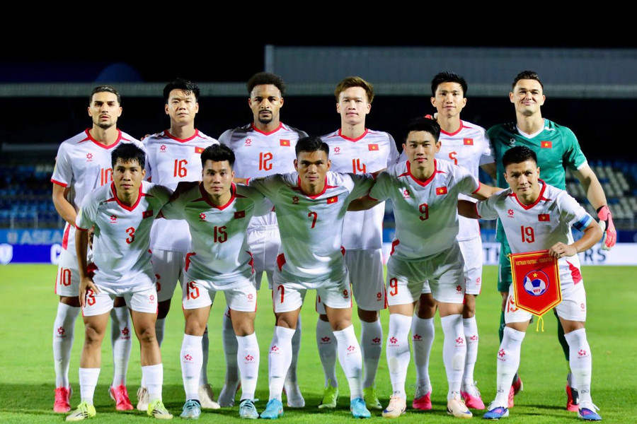 ĐT Việt Nam đấu Singapore: HLV Kim Sang-sik tự tin với sơ đồ 3-4-3 và tam tấu tấn công