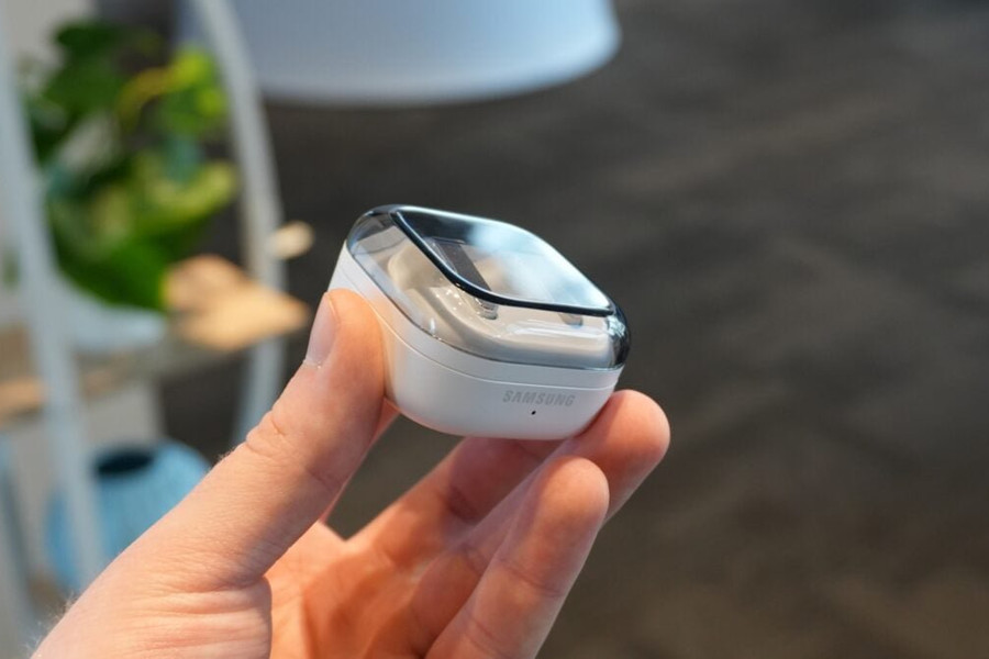 Samsung phát triển tai nghe Galaxy Buds thể thao mới với thiết kế móc vành tai ear hook