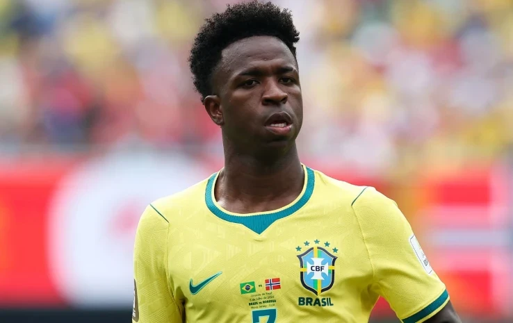 Real Madrid sẵn sàng bán Vinicius Jr, Inter Milan quyết mua Curtis Jones