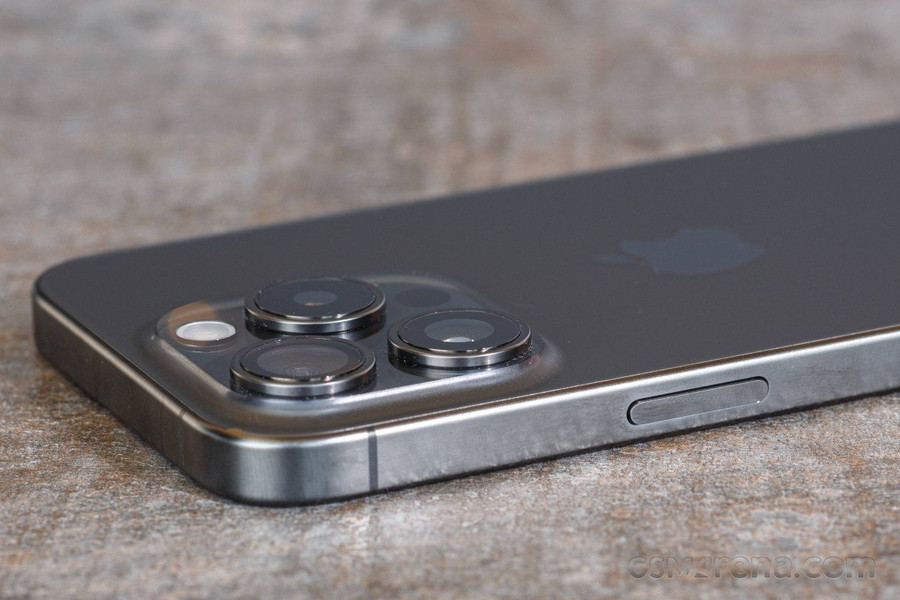 iPhone 15 Pro khung Titan và Apple Intelligence: Lựa chọn đáng giá hơn iPhone 17 Pro?