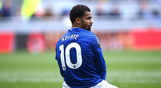 Từ chối mức giá 75 triệu bảng của Everton, Man City và Man Utd nhường thế chủ động cho Al-Hilal