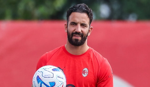 AC Milan vs Inter Milan: Bài kiểm tra hạng nặng cho Ruben Amorim tại Australia