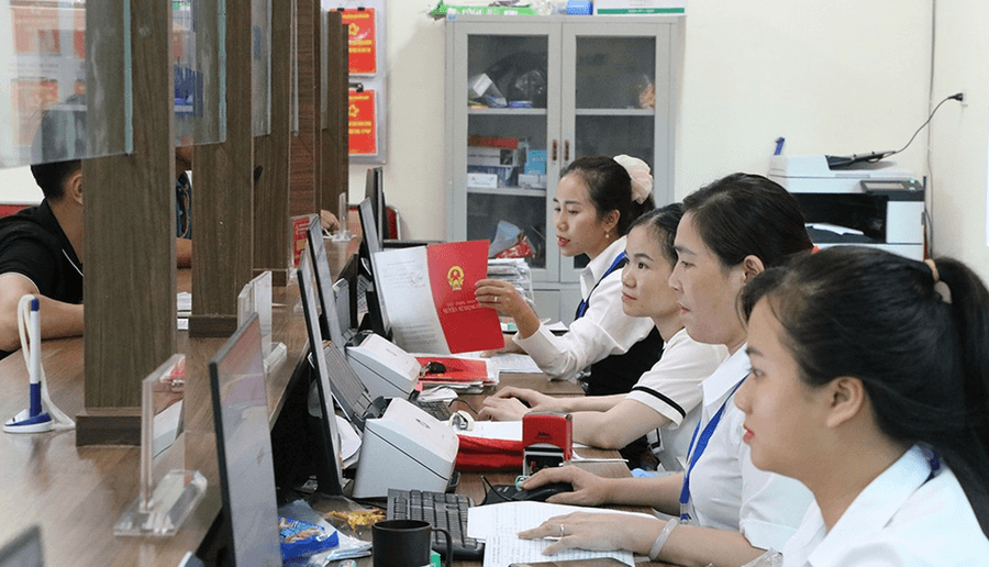 Quy định mới về tiếp nhận vào làm công chức