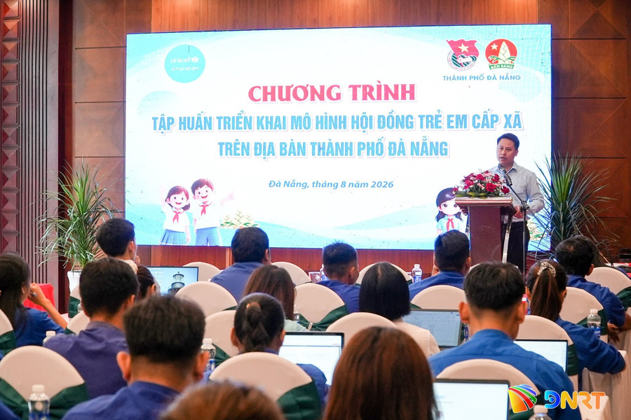 Tập huấn nghiệp vụ công tác Đội cho các xã, phường