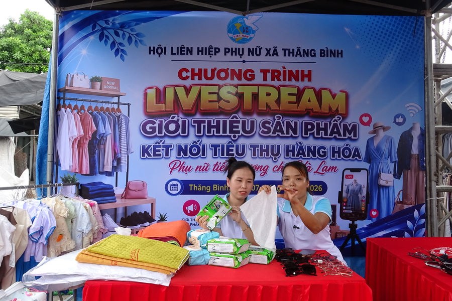 Mở rộng thị trường từ “chợ số”