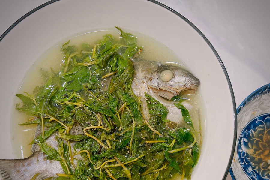Vẹn tròn trong tối giản