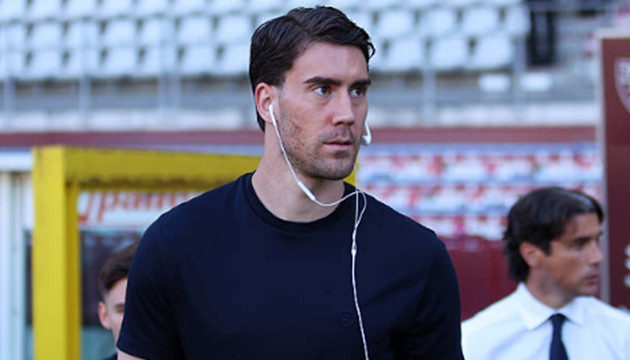 Barcelona lập tức kích hoạt ba phương án tiền đạo chất lượng thay Julian Alvarez