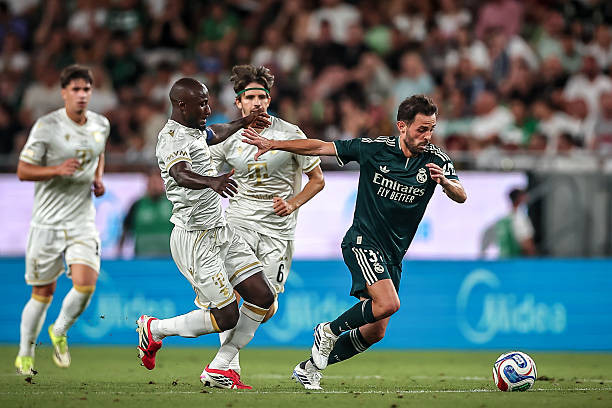 Bernardo Silva ra mắt Real Madrid trong chiến thắng 2-1 trước Ferencvaros tại Budapest