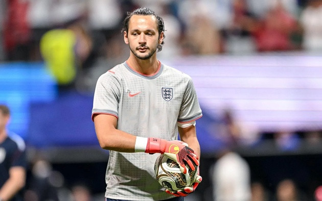 Leeds chi 40 triệu bảng mua James Trafford từ Man City: Lời giải đắt giá cho vị trí người gác đền