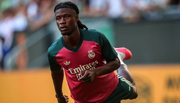 Manchester United ráo riết theo đuổi Eduardo Camavinga nhằm giải bài toán nhân sự