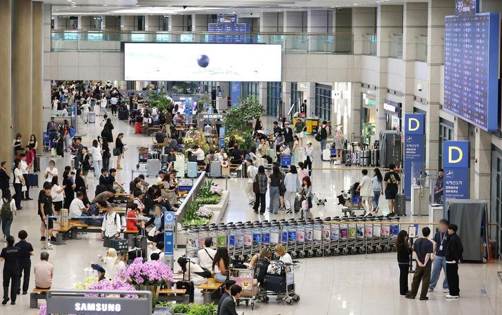 Sân bay quốc tế Incheon (Hàn Quốc) bận rộn nhất thế giới