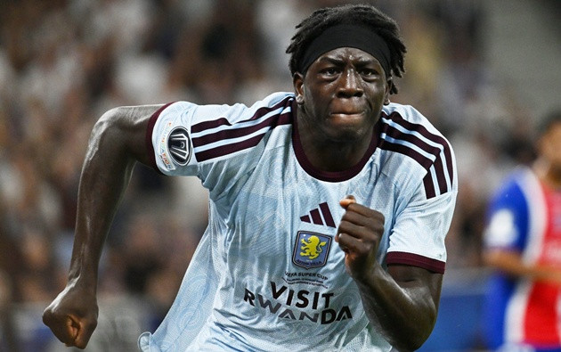 Brian Madjo: Quái vật 100kg 17 tuổi của Aston Villa sẵn sàng bùng nổ tại Ngoại hạng Anh