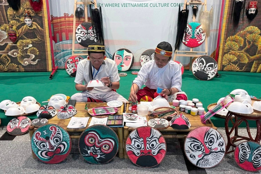 Da Nang's effort in promoting Tuong to tourists