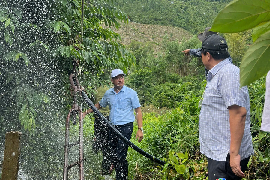Phường Hải Vân khẩn trương khôi phục nguồn nước sinh hoạt tại khu vực Hòa Bắc