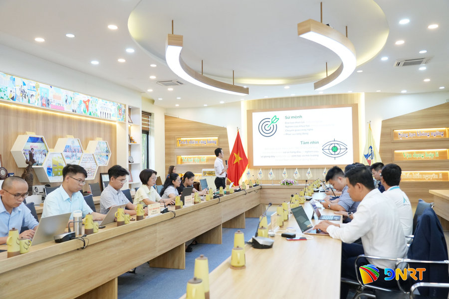 Hơn 300 đại biểu dự Hội thảo khoa học quốc gia "Ứng dụng GIS toàn quốc" tại Đà Nẵng