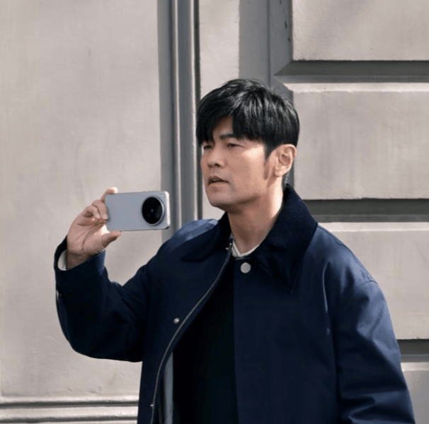 vivo X500 Pro Max lộ diện thiết kế cùng cảm biến tele 1/1,4 inch và chip Dimensity 9600 Pro